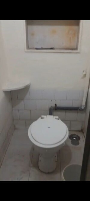 Bathroom in 1 RK Apartment at Jumbo Darshan, Andheri East – for Rent