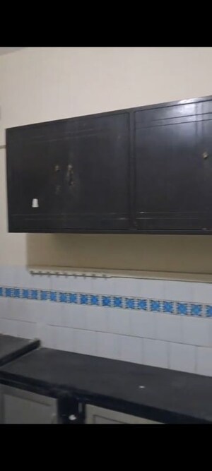 Furnished Amenities in 1 RK Apartment at Jumbo Darshan, Andheri East – for Rent