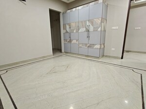 Room in 4 BHK Builder Floor at Sector 4 – for Sale