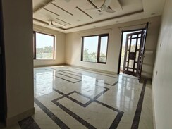 4 BHK + Pooja Room Builder Floor For Sale in Sector 4