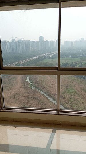 Room in 2 BHK Apartment at Aadi Allure, Kanjurmarg East – for Rent