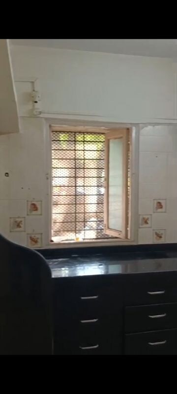 Living Room in 1 RK Apartment at Rameshwar Dham, Vile Parle East – for Rent