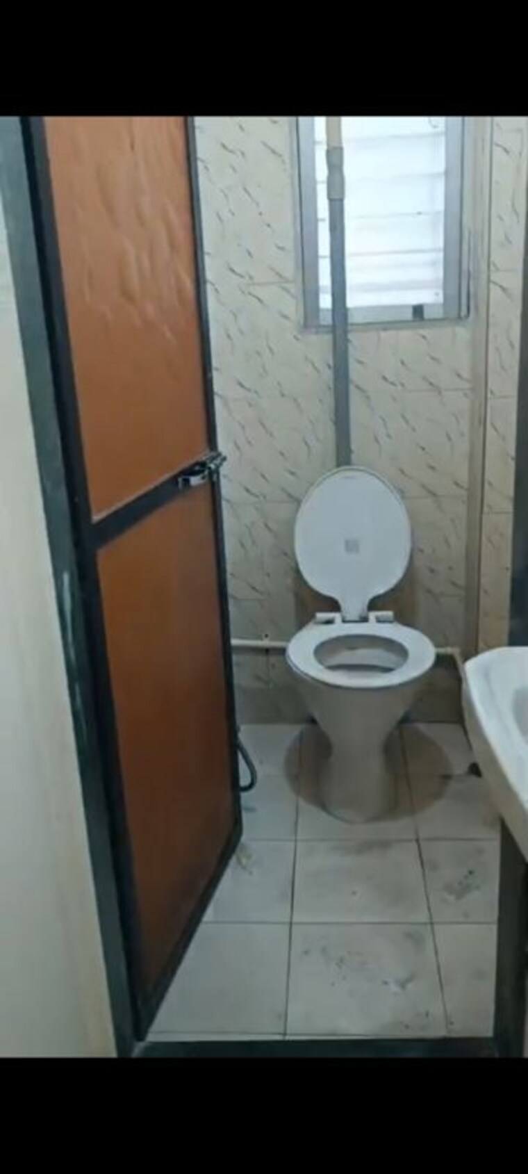 Bathroom, rameshwar-dham 1 RK 250 Sq.Ft. Apartment In Vile Parle East Mumbai 9954561