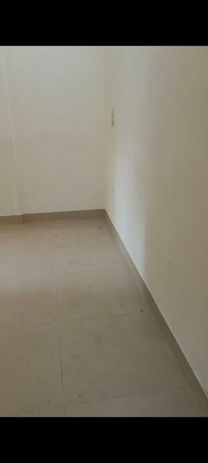 Room in 1 RK Apartment at Rameshwar Dham, Vile Parle East – for Rent