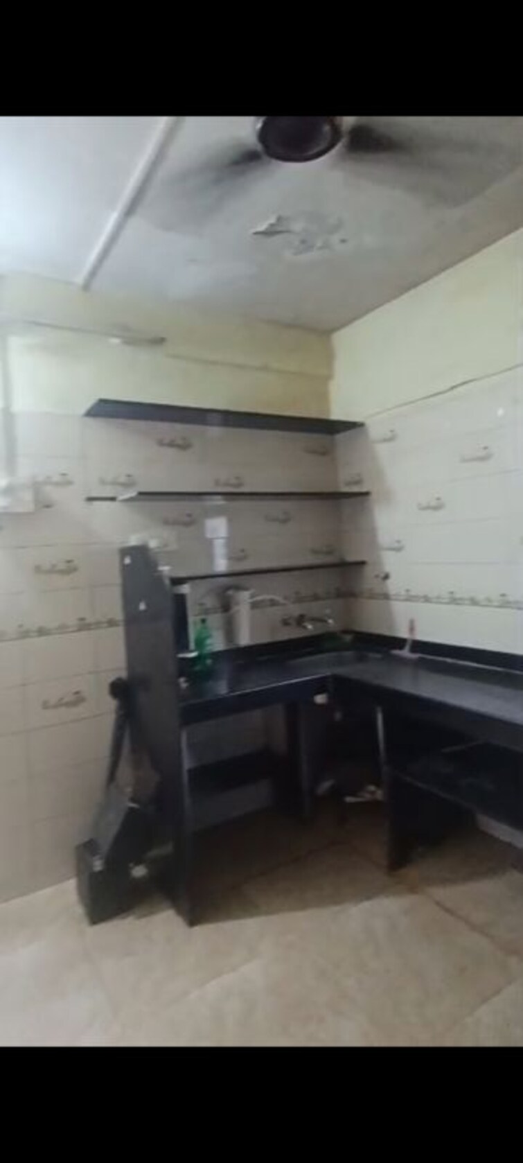 Kitchen, vile parle east 1 RK 350 Sq.Ft. Apartment In Vile Parle East Mumbai 9954572