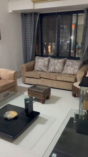 3 BHK Apartment For Rent in Riddhi Garden, Malad East