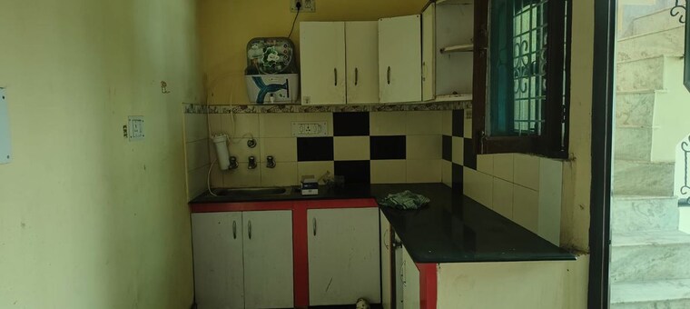 Kitchen, dehrakhas 2 Bedroom 1500 Sq.Ft. Independent House In Dehrakhas Dehradun 9954579