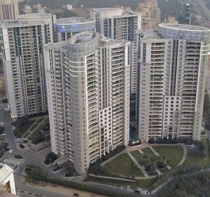 4 BHK Apartment – Exterior View View at DLF The Belaire, Sector 54 - for Sale