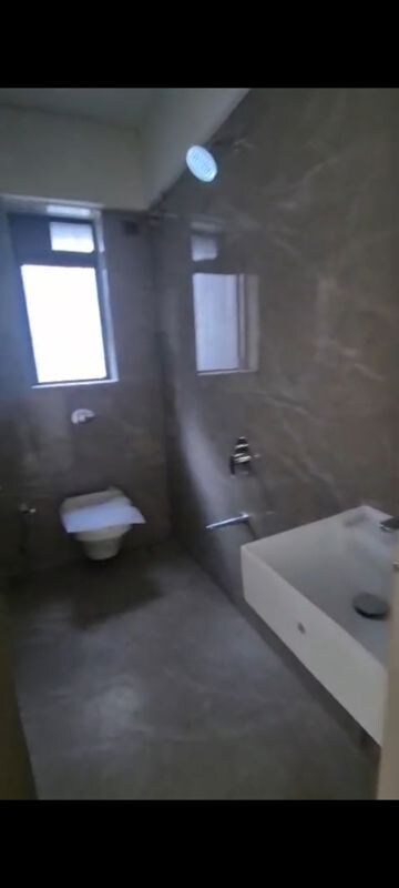 Furnished Amenities in 3 BHK Apartment at Nirmaan Heena, Vile Parle East – for Rent