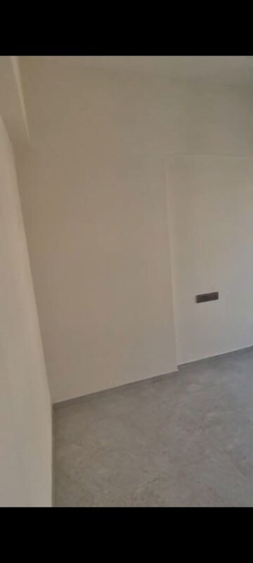 Room in 3 BHK Apartment at Nirmaan Heena, Vile Parle East – for Rent