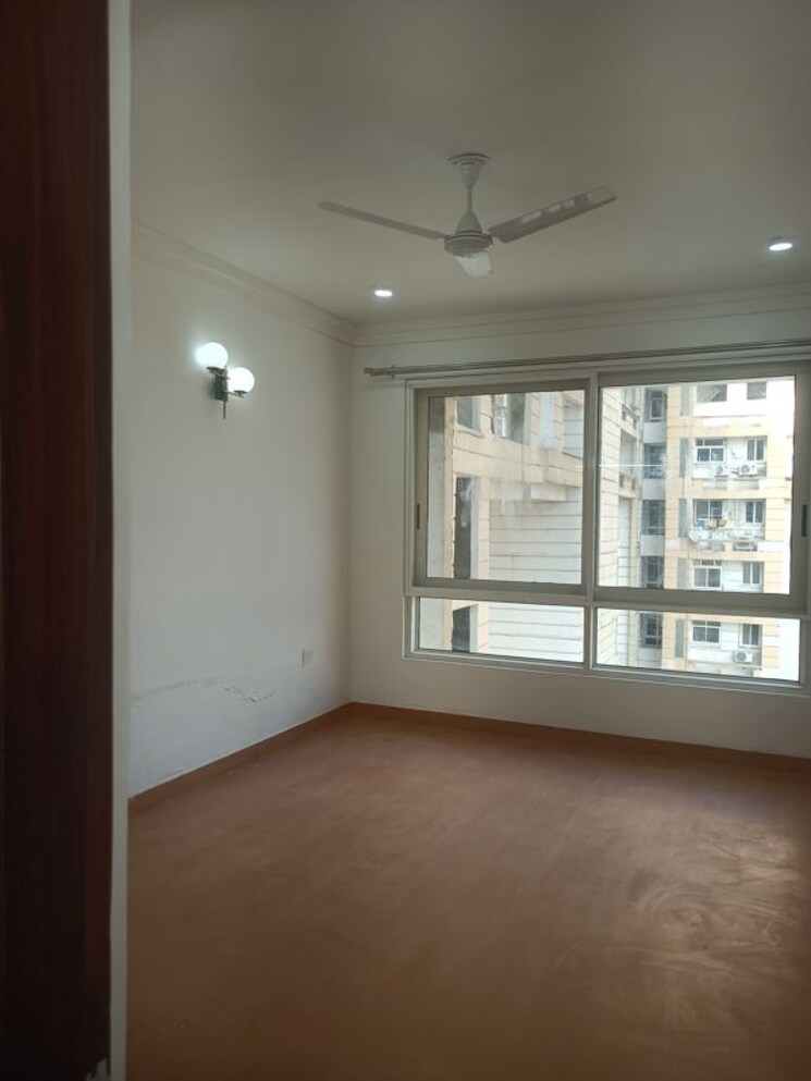 Room, jaypee-kalypso-court 3 Bedroom 2651 Sq.Ft. Apartment In Sector 128 Noida 9820914