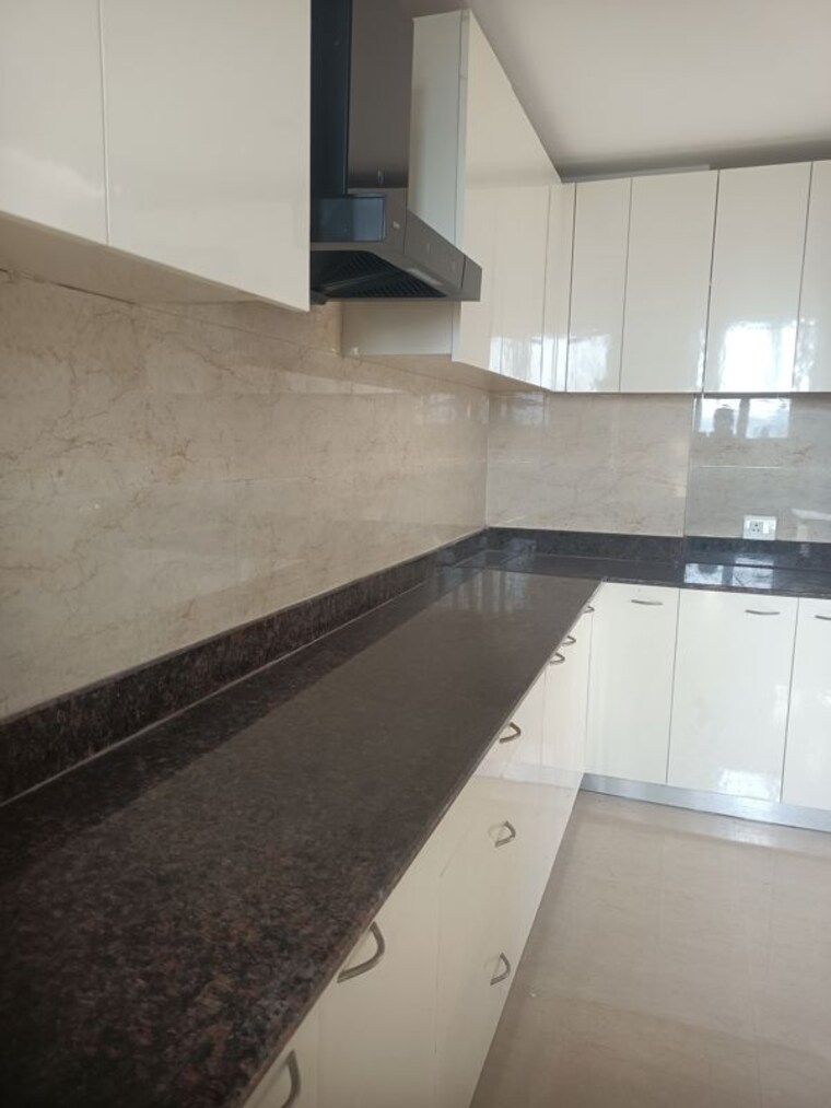 Kitchen, jaypee-kalypso-court 3 Bedroom 2651 Sq.Ft. Apartment In Sector 128 Noida 9820914