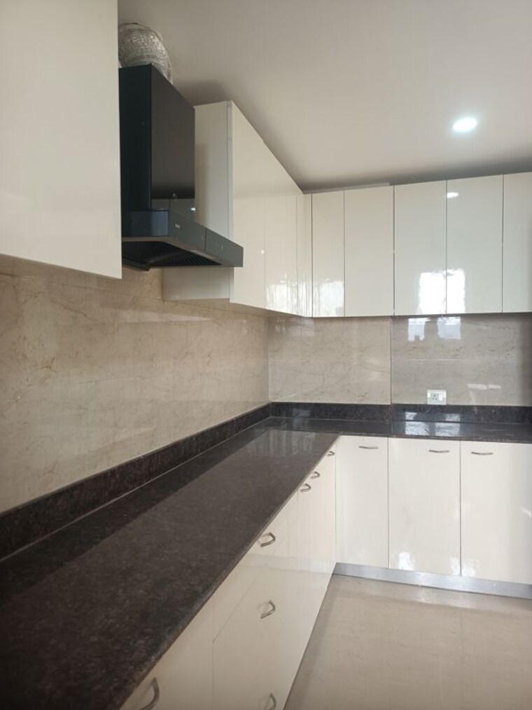 Kitchen, jaypee-kalypso-court 3 Bedroom 2651 Sq.Ft. Apartment In Sector 128 Noida 9820914