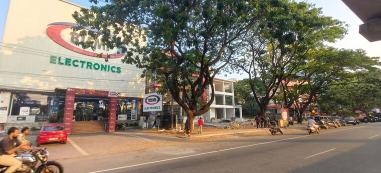 Exterior View, kalamassery Commercial Showroom 5000 Sq.Ft. In Kalamassery Kochi 9954590