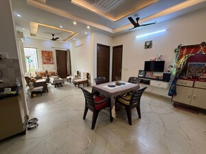 3 BHK Builder Floor For Sale in Sector 9