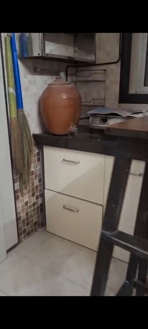 Furnished Amenities in 1 BHK Apartment at Om Vijayshree Apartment, Vile Parle East – for Rent