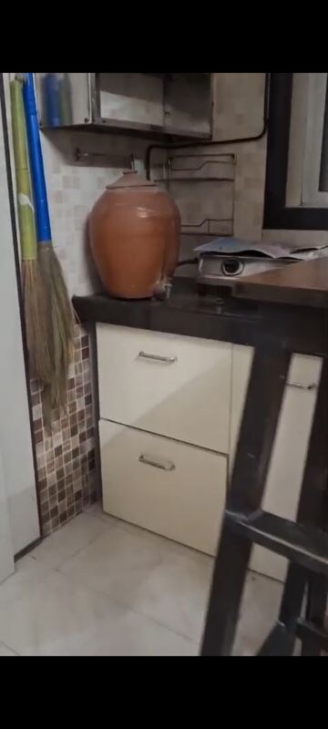 Furnished Amenities in 1 BHK Apartment at Om Vijayshree Apartment, Vile Parle East – for Rent