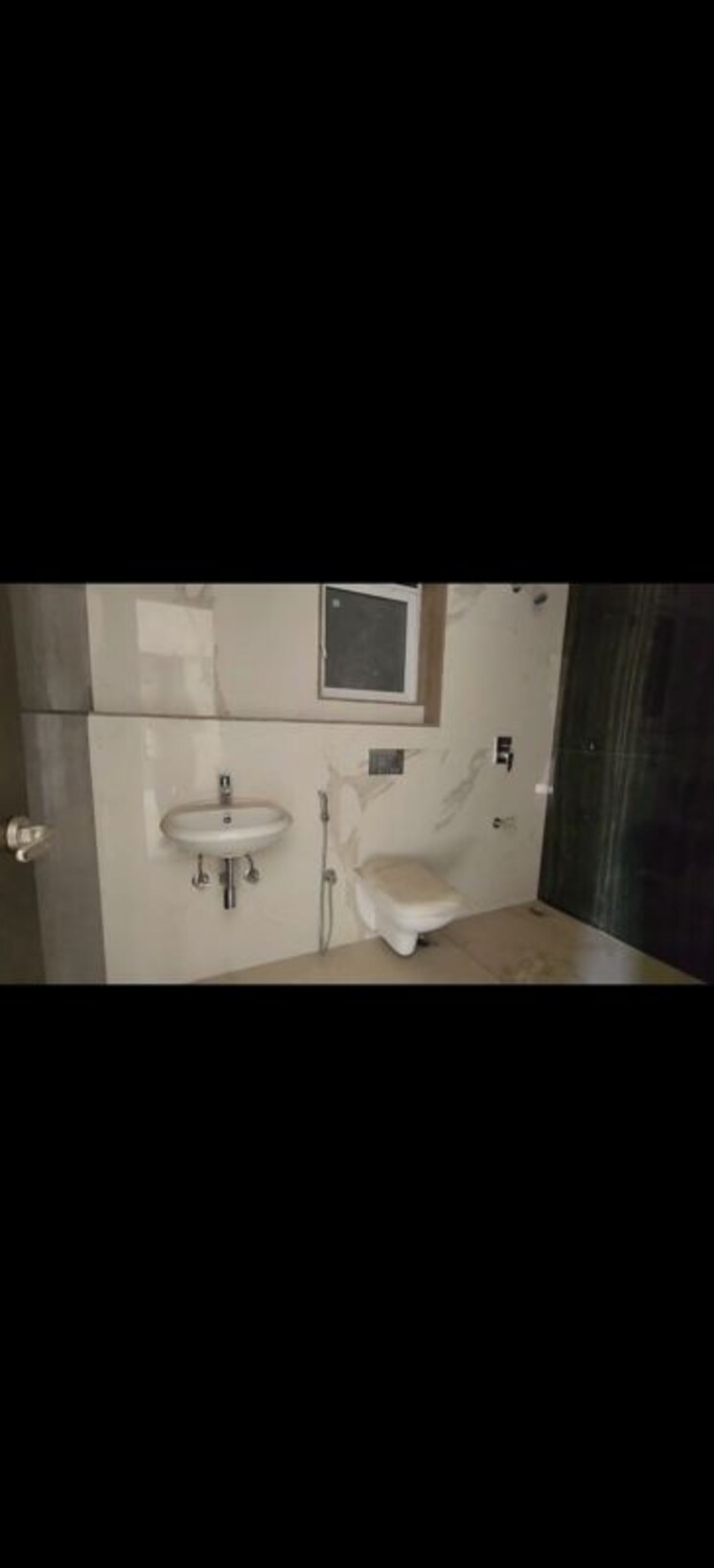 Bathroom, rna-ng-eclat 2 Bedroom 801 Sq.Ft. Apartment In Andheri West Mumbai 9954627