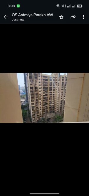 Room in 2 BHK Apartment at RNA NG Eclat, Andheri West – for Sale