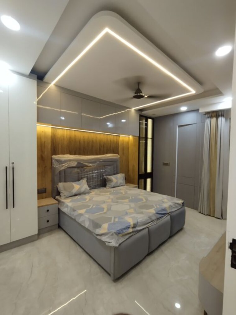 Bedroom, uttam nagar 3 Bedroom 80 Sq.Yd. Builder Floor In Uttam Nagar Delhi 9954631