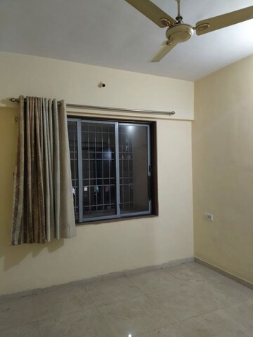 Room in 2 BHK Apartment at STG Marigold Siddheshwar Garden, Dhokali – for Rent