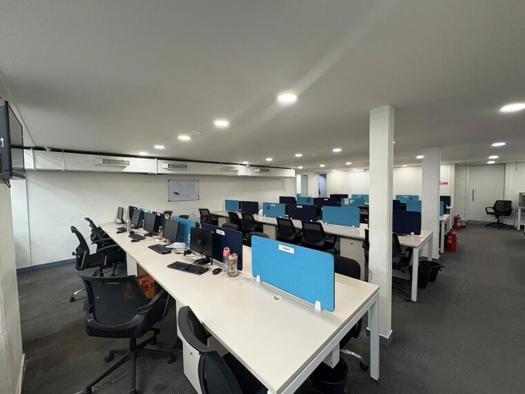 Team Area, iris-business-park Commercial Office Space 4500 Sq.Ft. In Goregaon East Mumbai 9954672