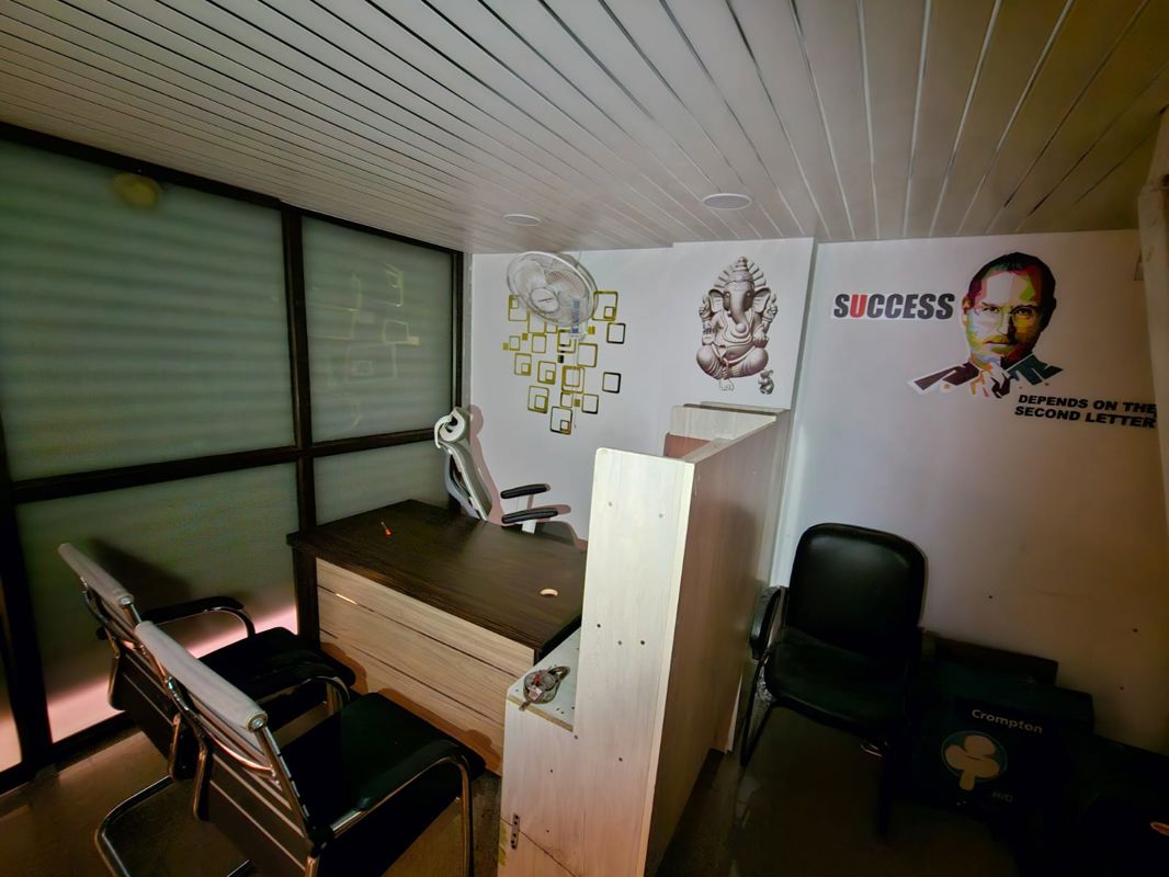 Office Space For Rent in Gaur City Center