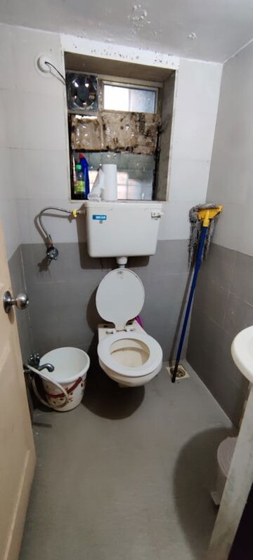 Furnished Amenities in  Office Space at Knox Plaza, Malad West – for Rent