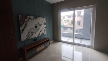 Room in 3 BHK Builder Floor at Sector 9 – for Sale