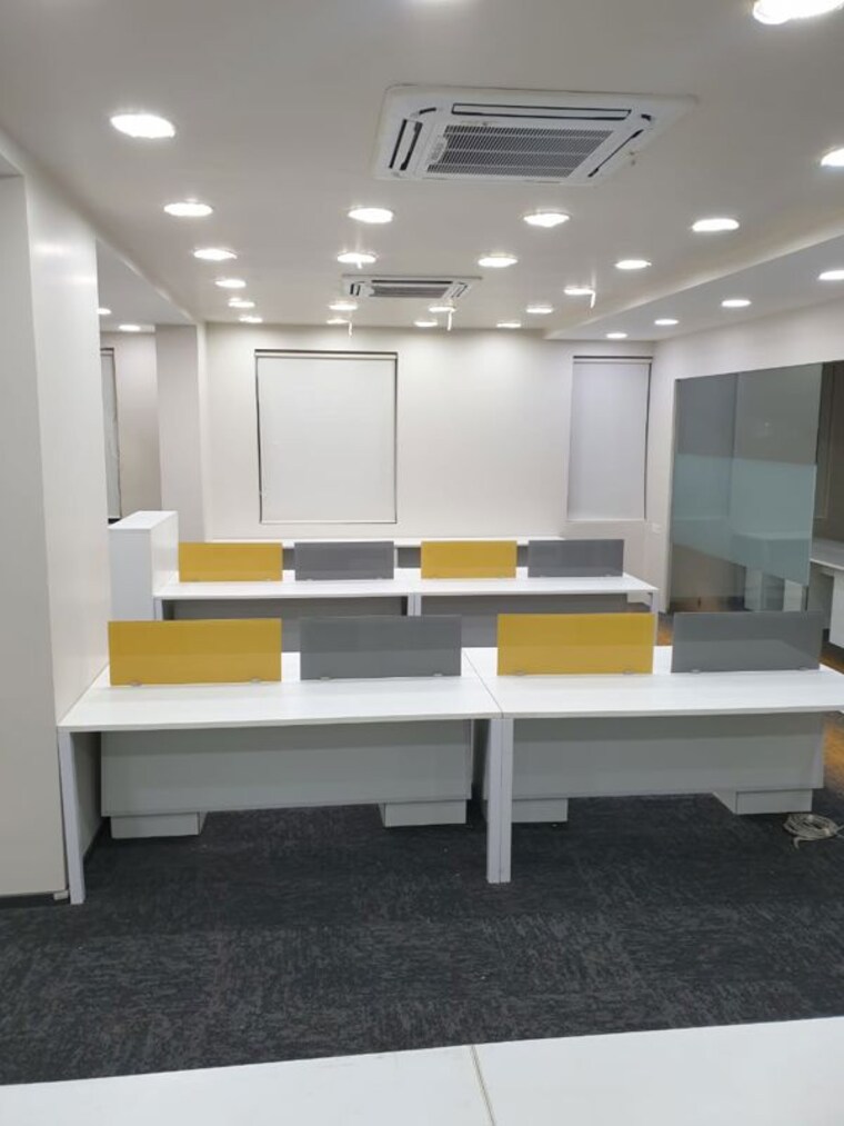Team Area, atlanta-estate Commercial Office Space 1300 Sq.Ft. In Goregaon East Mumbai 9954688