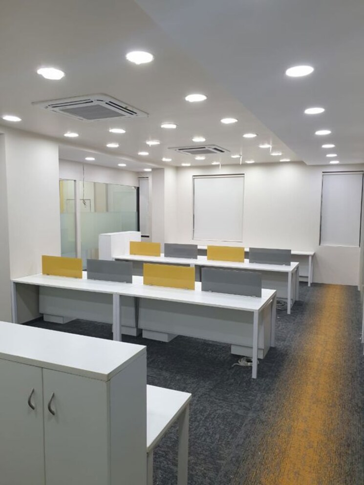 Team Area, atlanta-estate Commercial Office Space 1300 Sq.Ft. In Goregaon East Mumbai 9954688