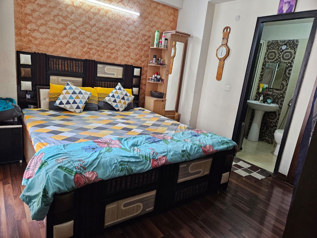 3 BHK + Pooja Room Apartment For Rent in Amrapali Silicon City