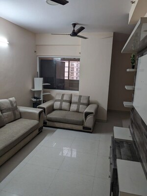 Living Room in 3 BHK Apartment at Amrapali Silicon City, Sector 76 – for Rent