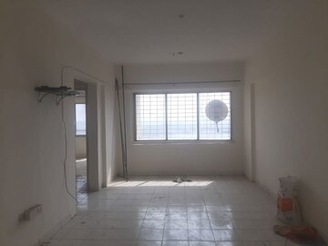 Room in 2 BHK Apartment at Maruti Paradise, Cbd Belapur Sector 15 – for Sale