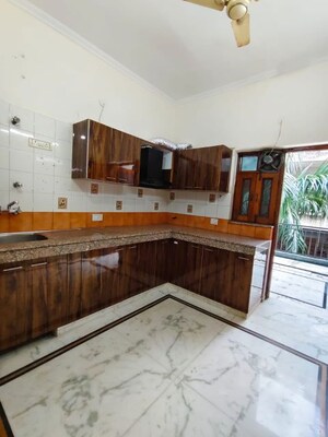 Kitchen in 3 BHK Builder Floor at Birla Arika, Sector 31 – for Rent