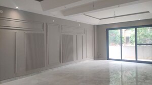 Room in 4 BHK Builder Floor at Sector 15 ii – for Sale