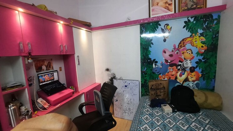 Living Room, amrapali-silicon-city 3 Bedroom 1420 Sq.Ft. Apartment In Sector 76 Noida 9954715