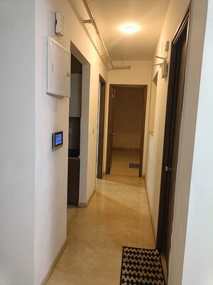  2 BHK Apartment at Kalpataru Paramount, Kapur Bawdi – for Rent