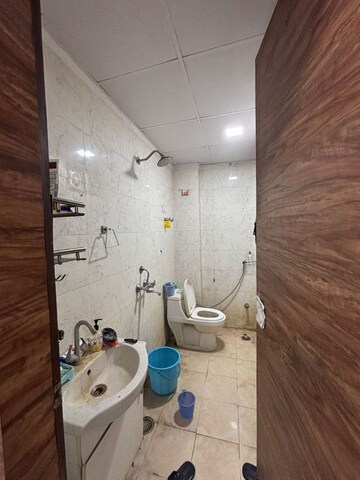 Master Bedroom in 3 BHK Apartment at Amrapali Crystal Homes, Sector 76 – for Rent