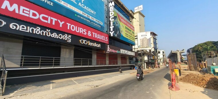 Exterior View, kakkanad Commercial Showroom 1500 Sq.Ft. In Kakkanad Kochi 9954686