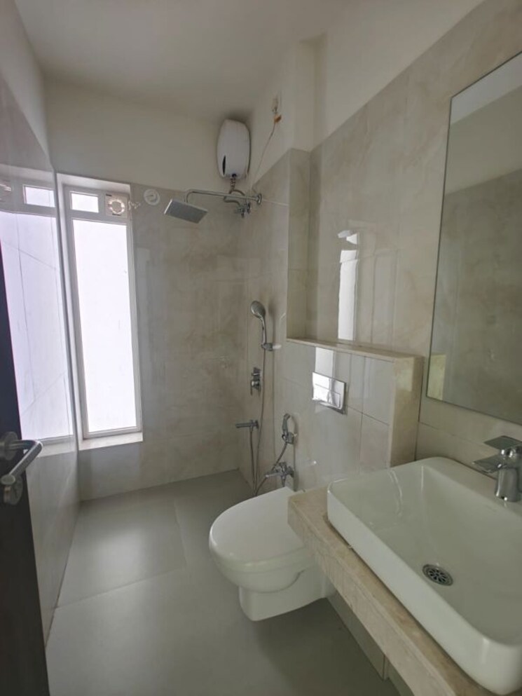 Bathroom, seawoods 3 Bedroom 1600 Sq.Ft. Apartment In Seawoods Navi Mumbai 9954754