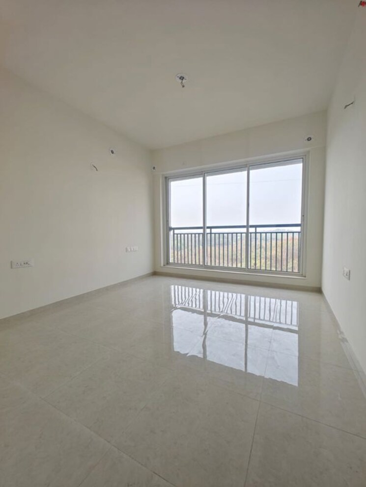 Room, seawoods 3 Bedroom 1600 Sq.Ft. Apartment In Seawoods Navi Mumbai 9954754