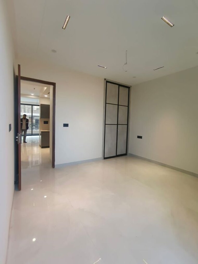 Room, shri-northview-avenue 3 Bedroom 1800 Sq.Ft. Builder Floor In Dyalpur Zirakpur 9954758