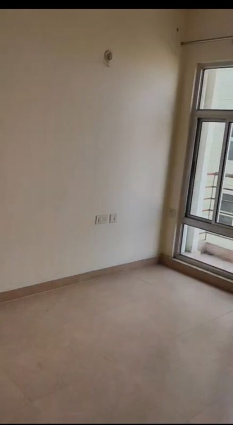 Room, levana-celebrity-meadows 3.5 Bedroom 1750 Sq.Ft. Apartment In Bagiamau Lucknow 9954760