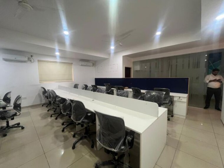 Team Area, koramangala Commercial Office Space 2000 Sq.Ft. In Koramangala Bangalore 9801187