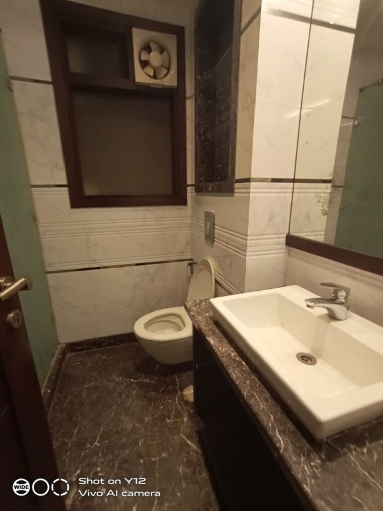 Kitchen, panchsheel enclave 3 Bedroom 265 Sq.Ft. Builder Floor In Panchsheel Enclave Delhi 9954779