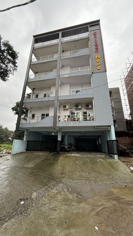3 BHK + Servant Room Builder Floor For Sale in Sahastradhara Road