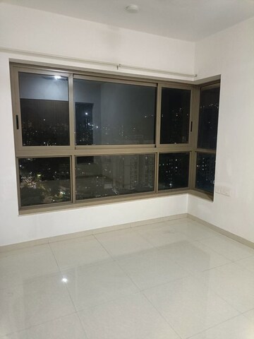 Bedroom in 2 BHK Apartment at Kalpataru Paramount, Kapur Bawdi – for Rent