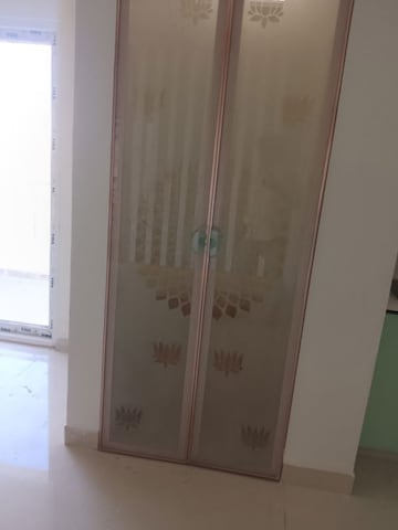 Furnished Amenities in 3 BHK Apartment at Kokapet – for Rent