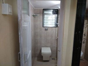 Master Bedroom in 1 BHK Apartment at Hiranandani Regent Hill, Powai – for Rent